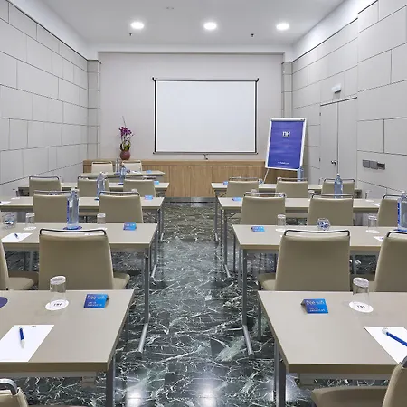 Nh Ciudad De 4* Zaragoza