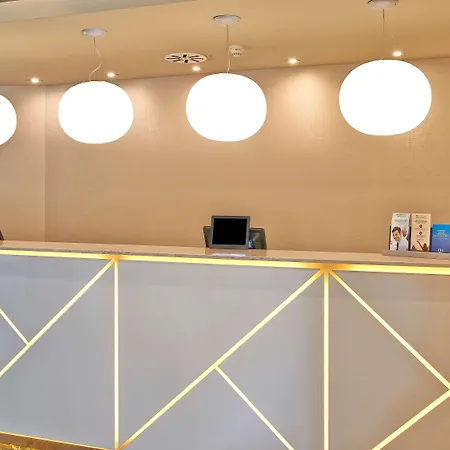 酒店 Nh萨拉戈萨城市酒店