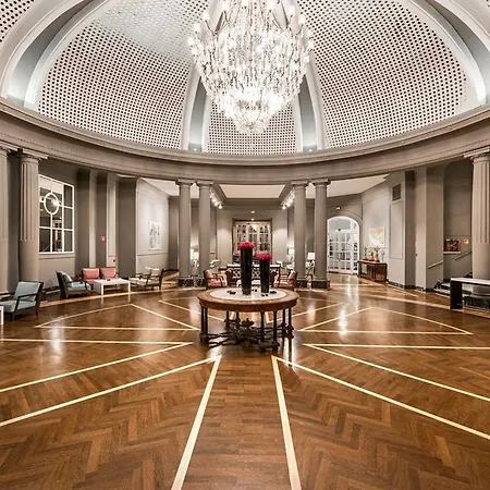 Nh Ciudad De 4*