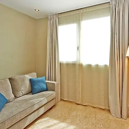 Отель Nh Ciudad De 4*
