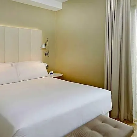 Nh Ciudad De 4* Сарагоса