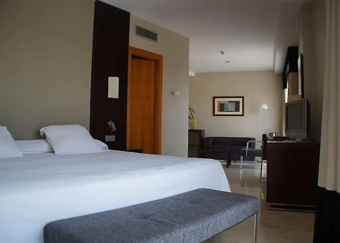 Szálloda Nh Ciudad De 4*