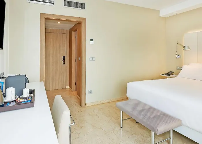 Hotel Nh Ciudad De 4*