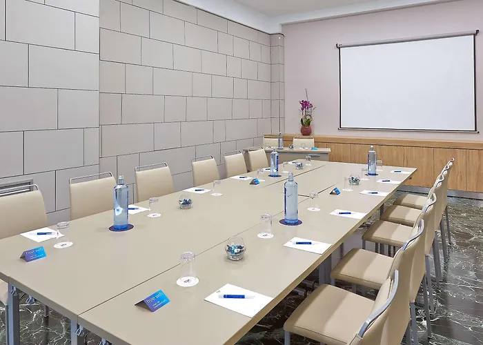 Nh Ciudad De Szálloda 4*