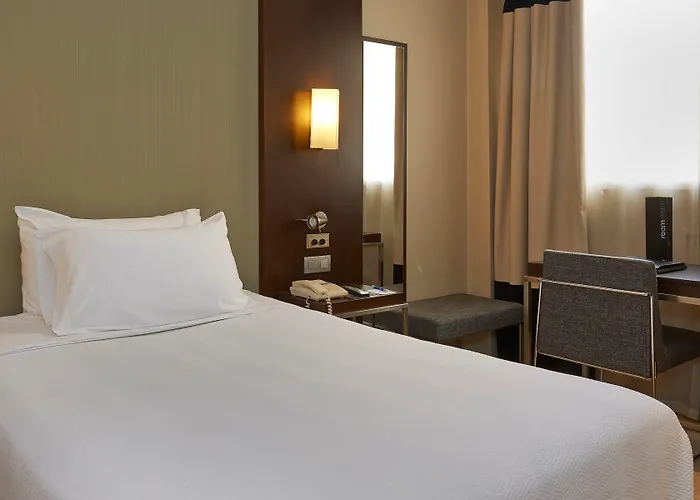 Nh Ciudad De سرقسطة