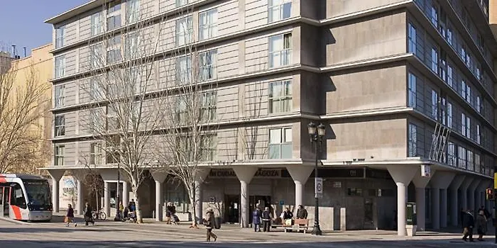 Nh Ciudad De فندق 4*